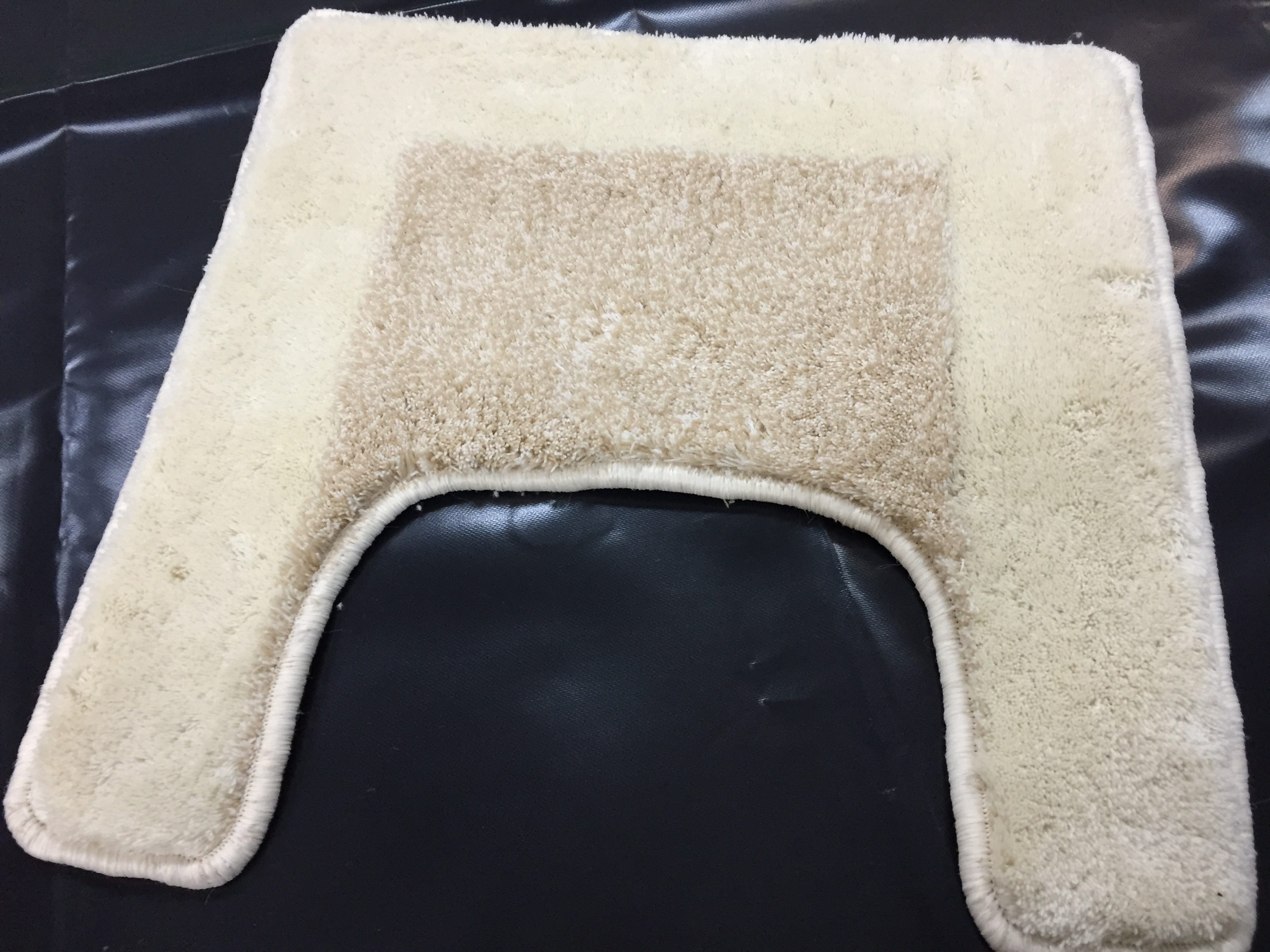 Оверлок (оверлачивание) ковролина (ковра) качественно. Недорого. Киев ...